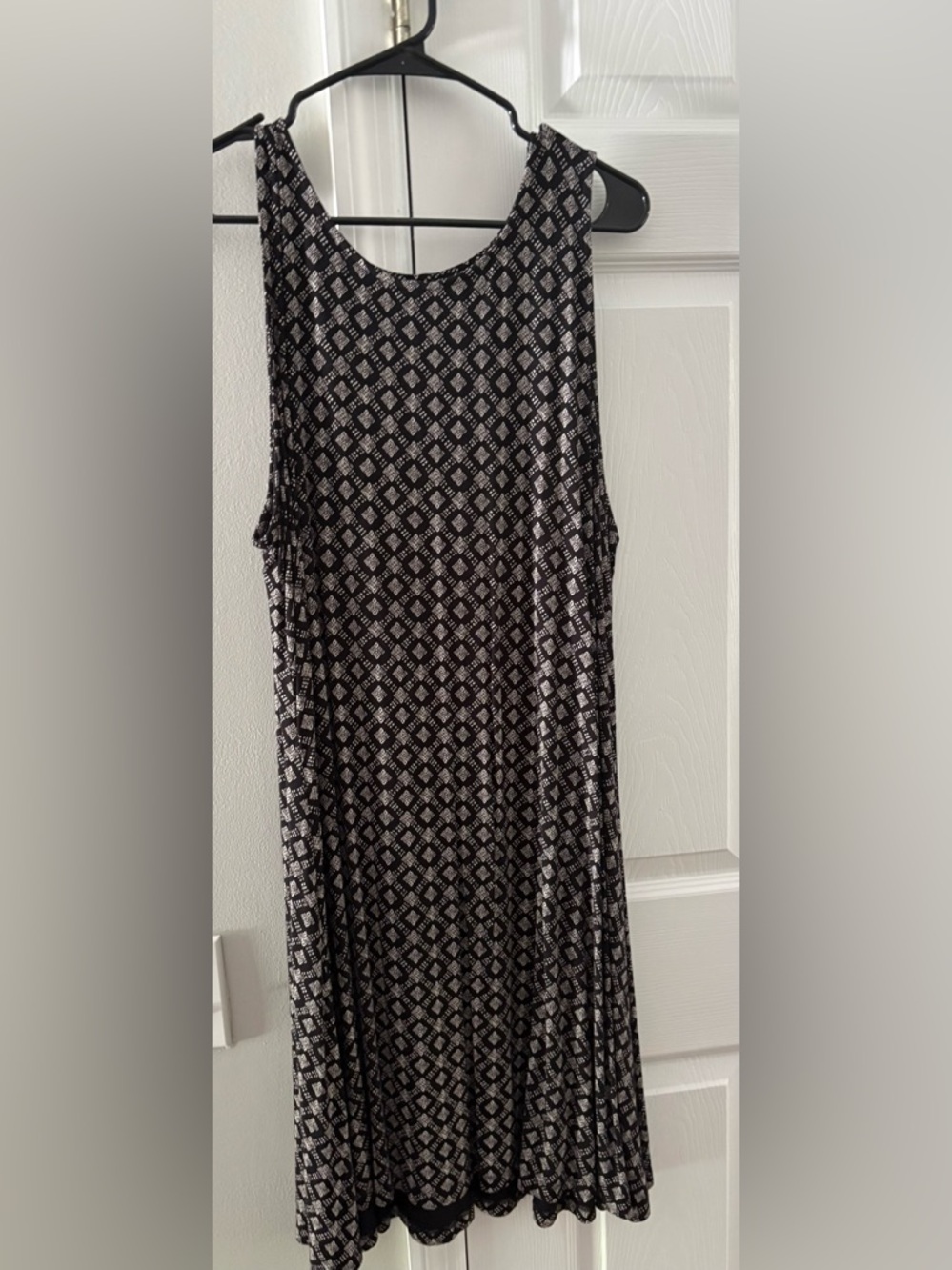 Old Navy Black & White Geometric Tank Dress